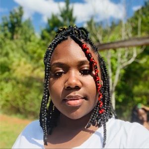 Meet your Posher, Stacey